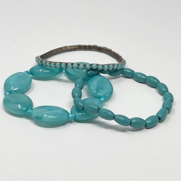 Vintage Turquoise Blue Beaded Bracelets Bundle - Picture 5 of 6